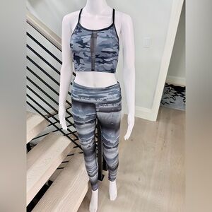 Camouflage Gym Activewear Yoga Pilates Workout Outfit size S
